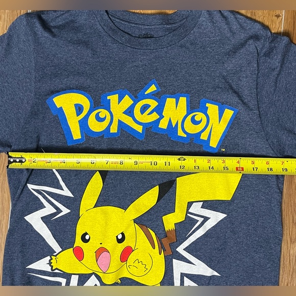 Pokémon pikachu Adult Medium Shirt Navy Blue Gaming Perfect - Picture 3 of 4